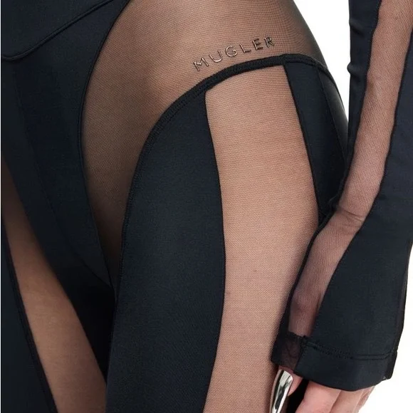 Mesh-paneled Stirrup Leggings - Picture 5 of 10